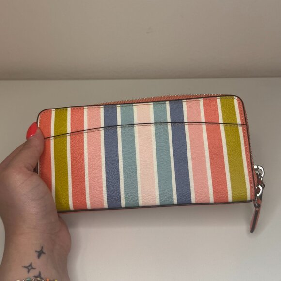 COACH Peyton Signature C Khaki /Pink Salmon Accordion Zipper Wallet Clutch - Picture 4 of 5